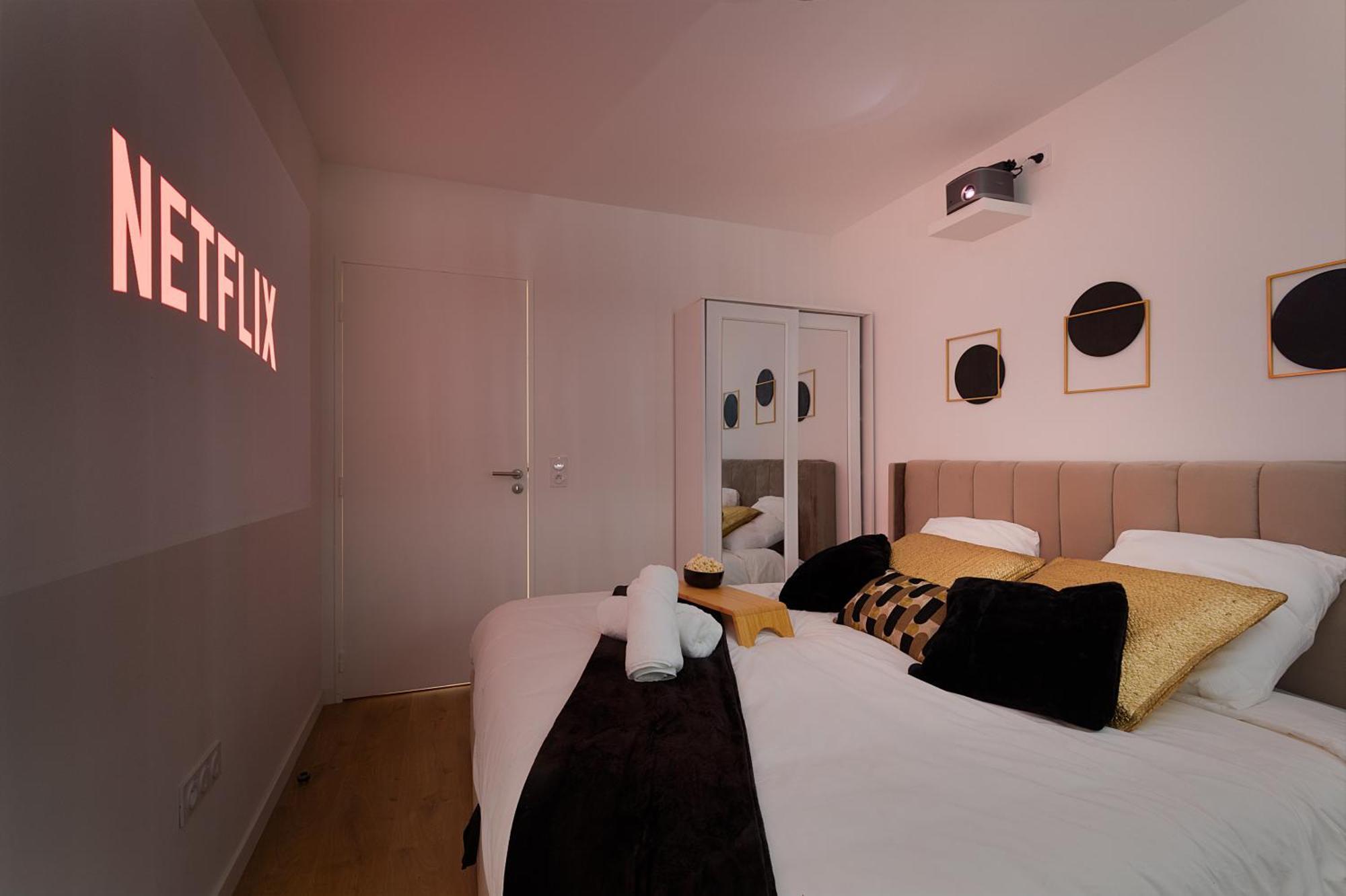 De Luxe A 10 Min De Paris - Sauna, Cinema